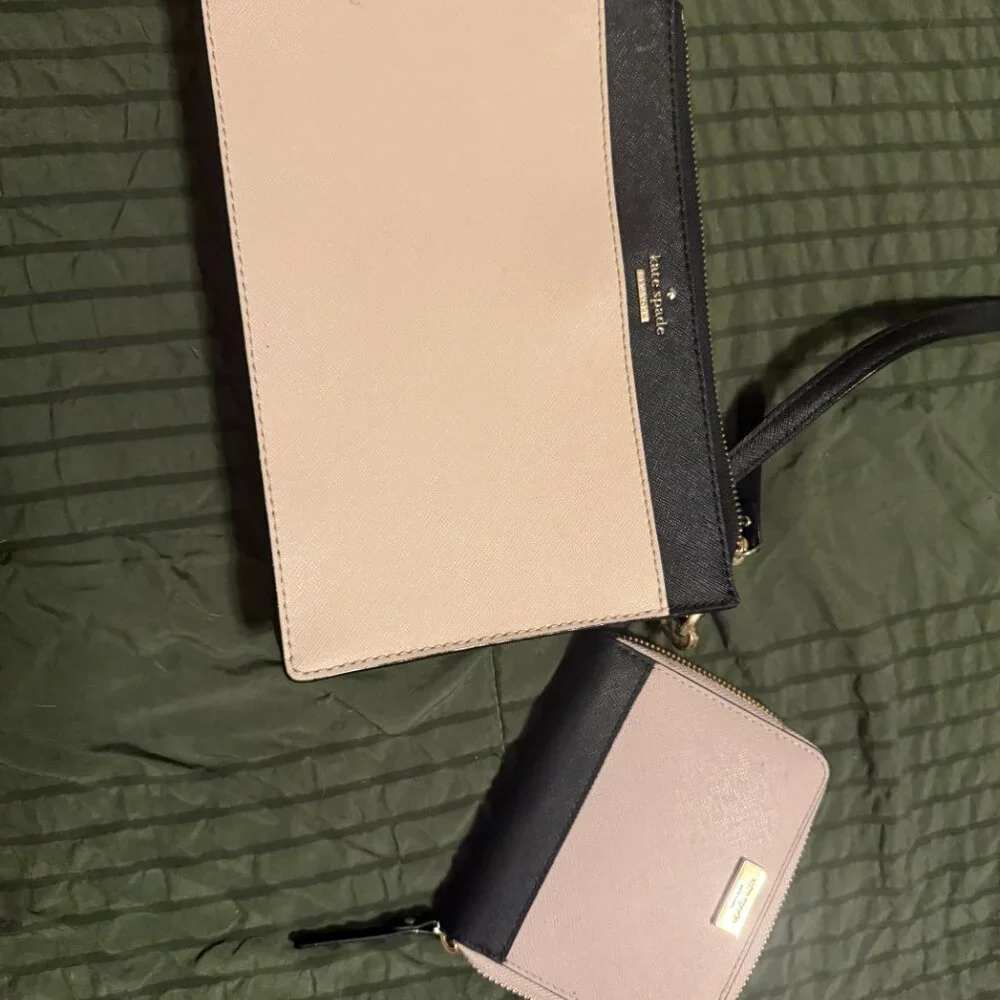 SOLD: Kate Spade Cameron Street Clarise Crossbody PURSE ONLY - Picture 3 of 6